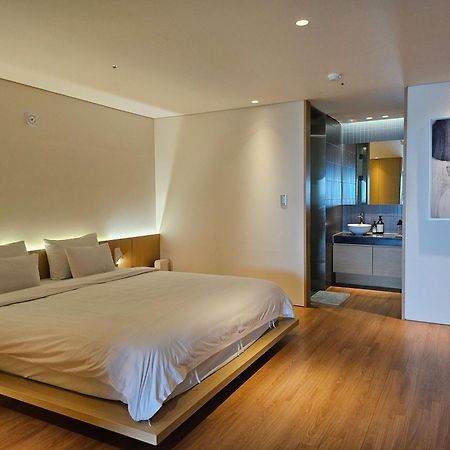 Hotel Sang Sang & Private Sang Sang Pool Villa Кодже Экстерьер фото