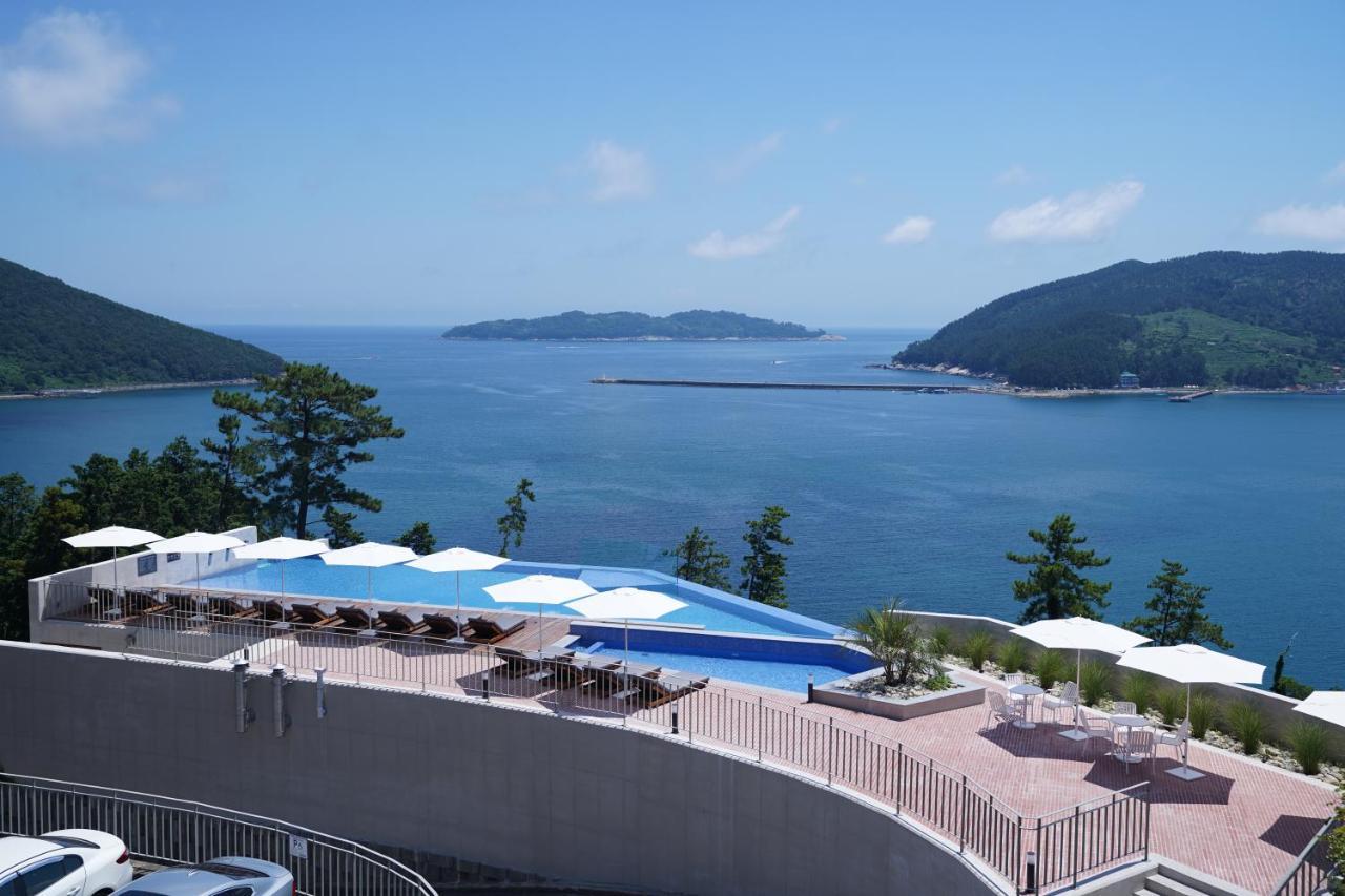 Hotel Sang Sang & Private Sang Sang Pool Villa Кодже Экстерьер фото